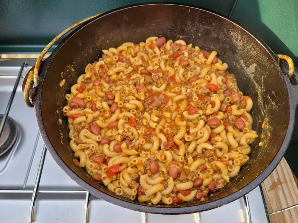 Cooked chili mac without cheese